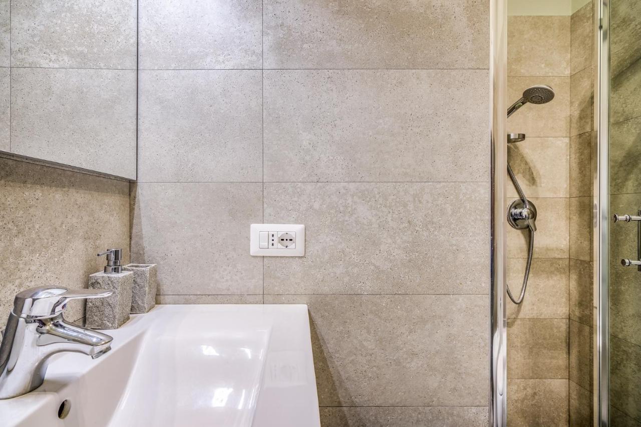 Mora Apartment Milánó Kültér fotó